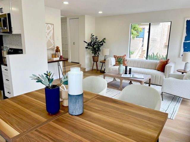3290 Via Marin 60, La Jolla, CA 92037
