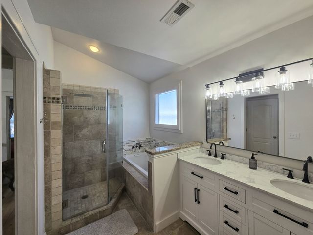 911 Phillips St, Nashville, TN 37208