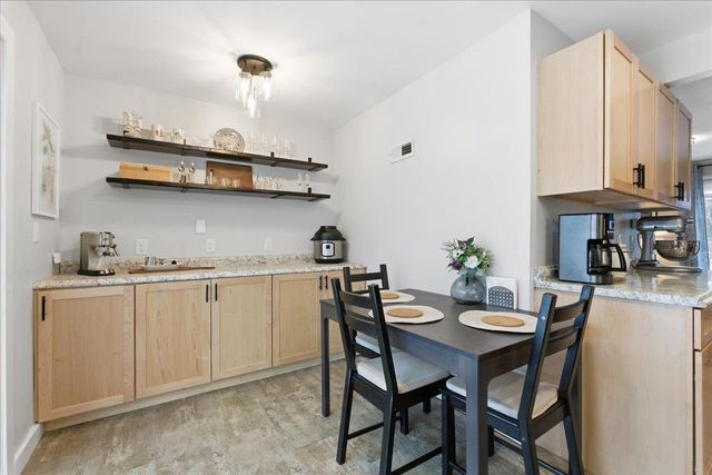 4218 Warwick Way, Madison, WI 53711