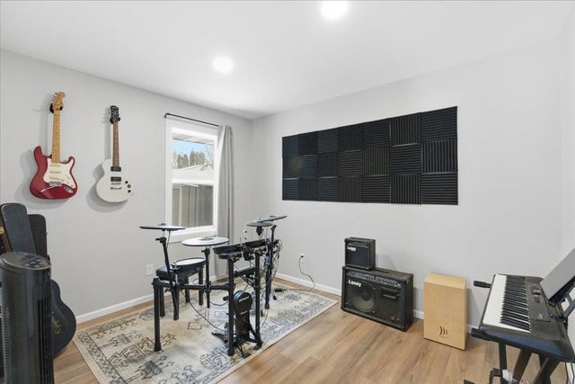 4218 Warwick Way, Madison, WI 53711