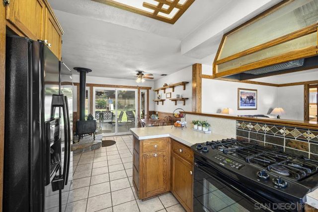 9427 W Heaney Circle, Santee, CA 92071