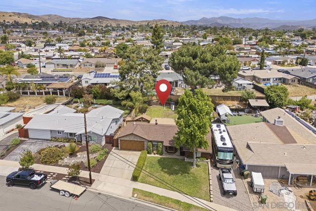 9427 W Heaney Circle, Santee, CA 92071
