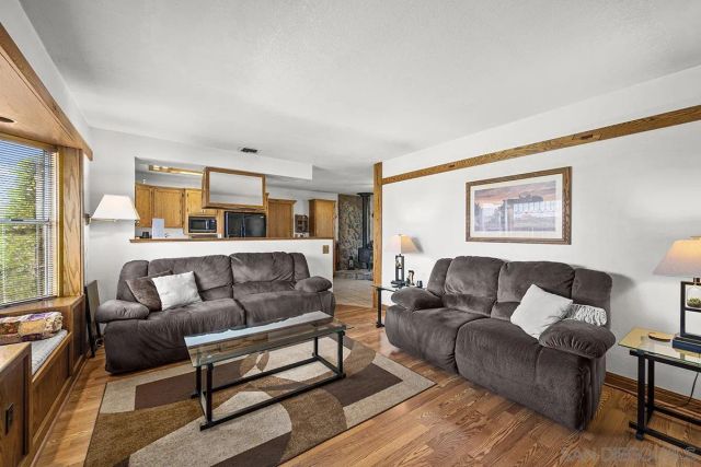 9427 W Heaney Circle, Santee, CA 92071