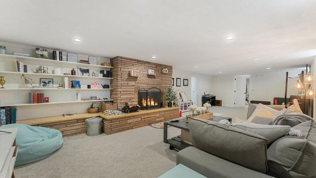 730 Lee Avenue SE, Cokato, MN 55321