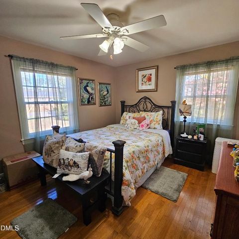 1735 Meadowbrook Lane W, Wilson, NC 27893