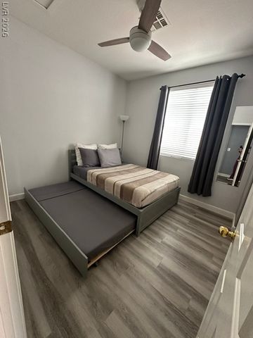 2486 Fresnal Canyon Avenue, Las Vegas, NV 89123