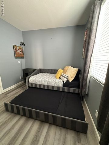 2486 Fresnal Canyon Avenue, Las Vegas, NV 89123
