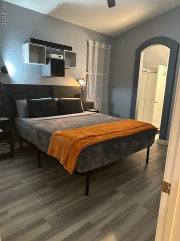 2486 Fresnal Canyon Avenue, Las Vegas, NV 89123