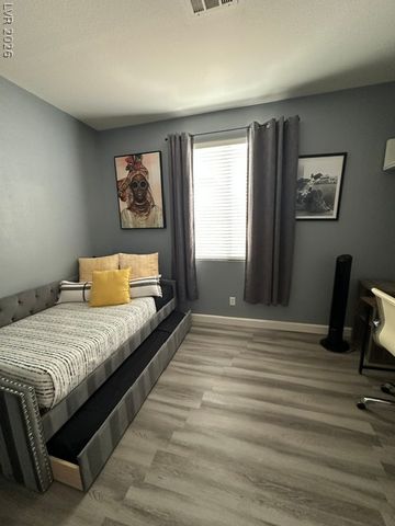 2486 Fresnal Canyon Avenue, Las Vegas, NV 89123