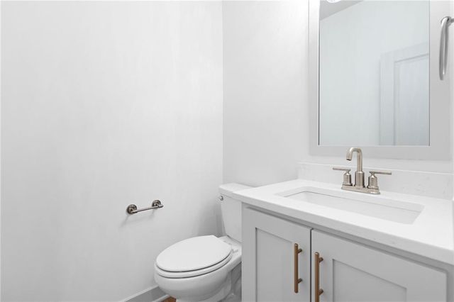 17132 W 164th Terrace, Olathe, KS 66062