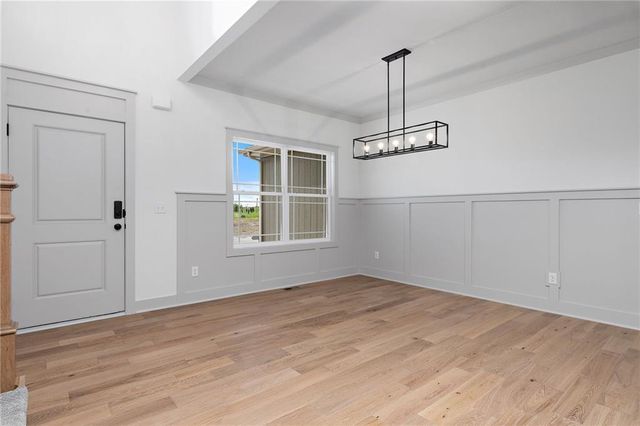 17132 W 164th Terrace, Olathe, KS 66062