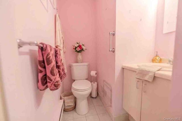 2355 Pershing Boulevard 704, Baldwin, NY 11510