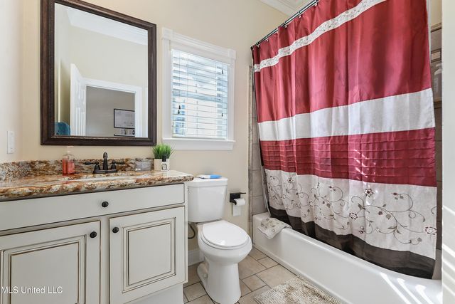 2013 Pointe Clear Drive, Biloxi, MS 39531