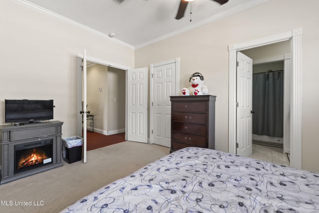 2013 Pointe Clear Drive, Biloxi, MS 39531