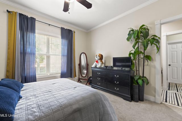 2013 Pointe Clear Drive, Biloxi, MS 39531