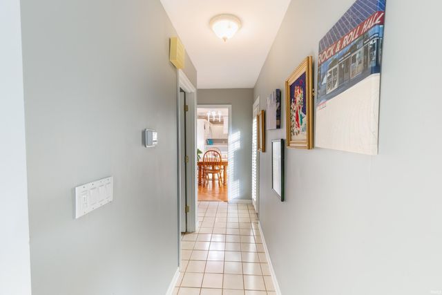 2545 Grandview Drive, Vincennes, IN 47591