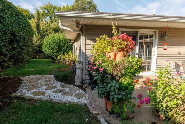 2545 Grandview Drive, Vincennes, IN 47591