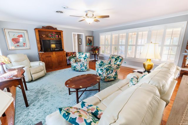 2545 Grandview Drive, Vincennes, IN 47591