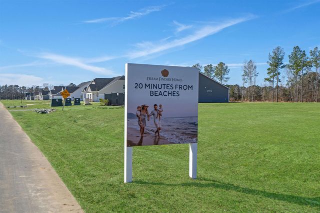 128 Furnies Place, Loris, SC 29569