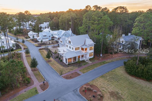 14 Red Knot Rd, Bluffton, SC 29910