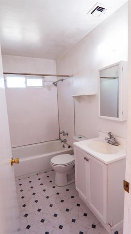 3220 Portsmouth Dr, Rancho Cordova, CA 95670