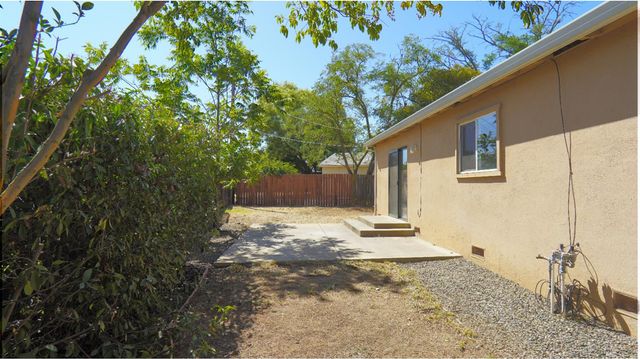 3220 Portsmouth Dr, Rancho Cordova, CA 95670