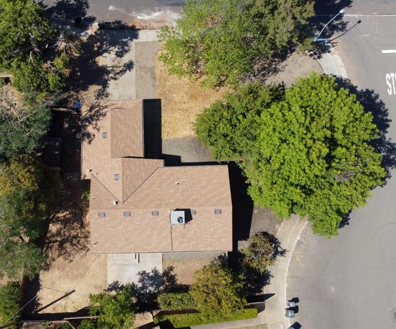 3220 Portsmouth Dr, Rancho Cordova, CA 95670