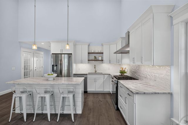 8 Bank Street UNIT 8, Eastham, MA 02642