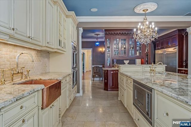 294 Oakwood Road, Englewood, NJ 07631