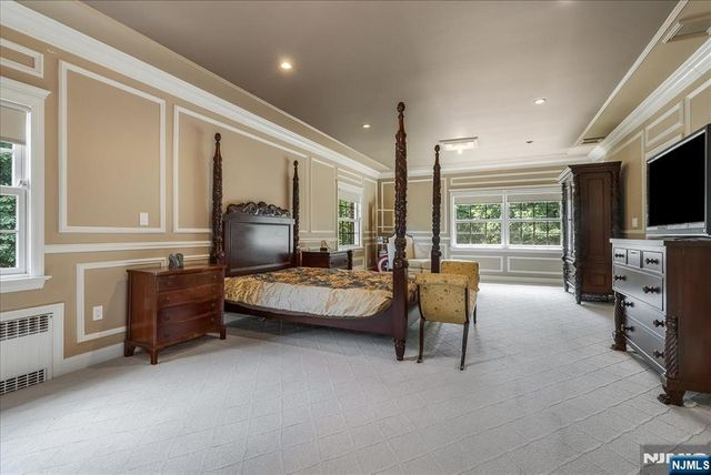 294 Oakwood Road, Englewood, NJ 07631
