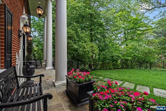 294 Oakwood Road, Englewood, NJ 07631