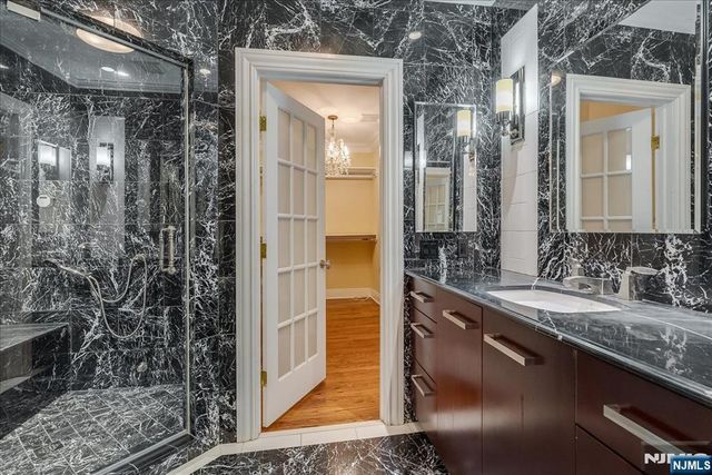 294 Oakwood Road, Englewood, NJ 07631
