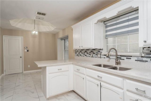 3812 Oriole Avenue, Mcallen, TX 78504