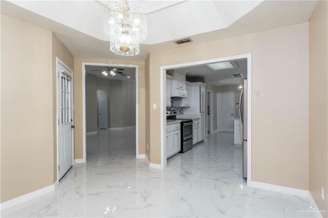 3812 Oriole Avenue, Mcallen, TX 78504