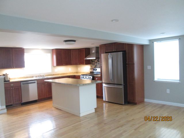 12 Parsons Street 2, Peabody, MA 01960