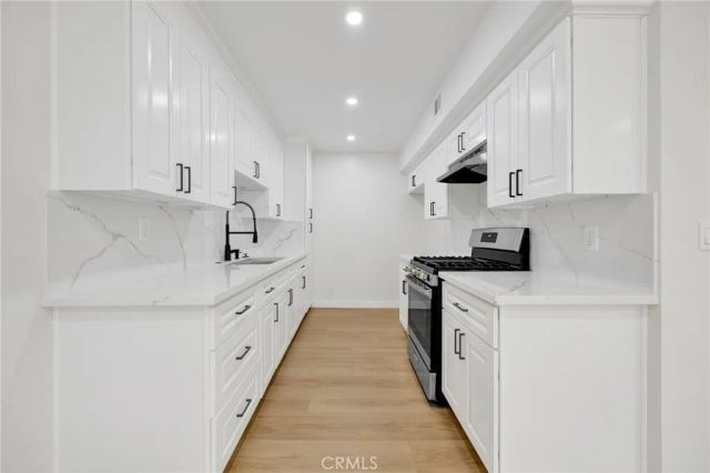 17303 Chatsworth Street 4, Granada Hills, CA 91344