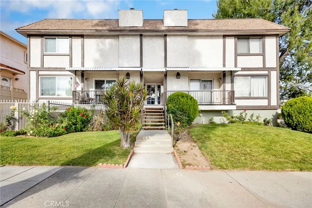 17303 Chatsworth Street 4, Granada Hills, CA 91344