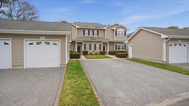 1504 Aerie Way 1504, East Quogue, NY 11942