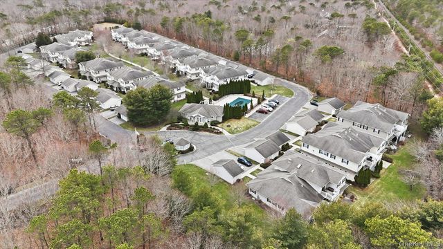 1504 Aerie Way 1504, East Quogue, NY 11942