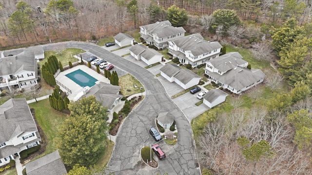 1504 Aerie Way 1504, East Quogue, NY 11942