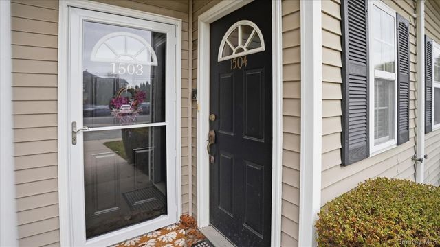 1504 Aerie Way 1504, East Quogue, NY 11942