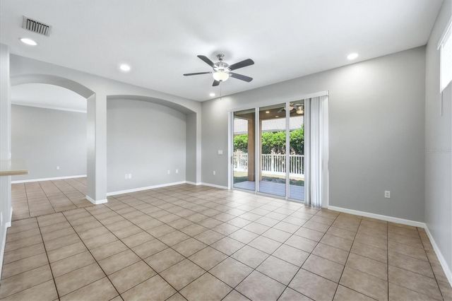 4266 67TH AVENUE CIRCLE E, Sarasota, FL 34243