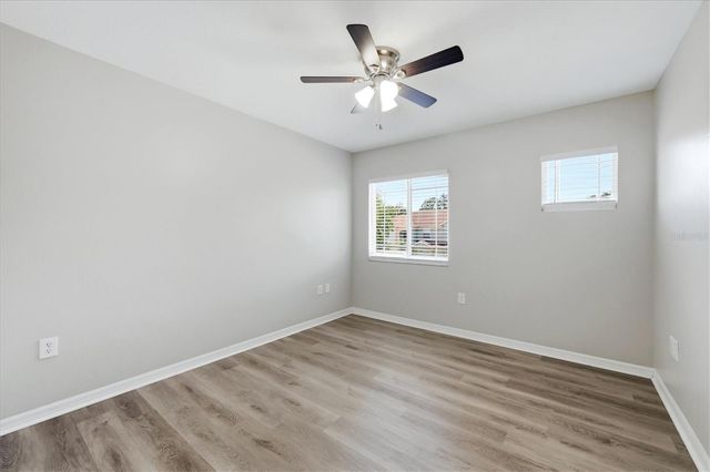 4266 67TH AVENUE CIRCLE E, Sarasota, FL 34243