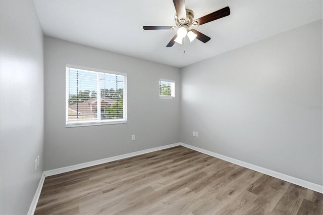 4266 67TH AVENUE CIRCLE E, Sarasota, FL 34243