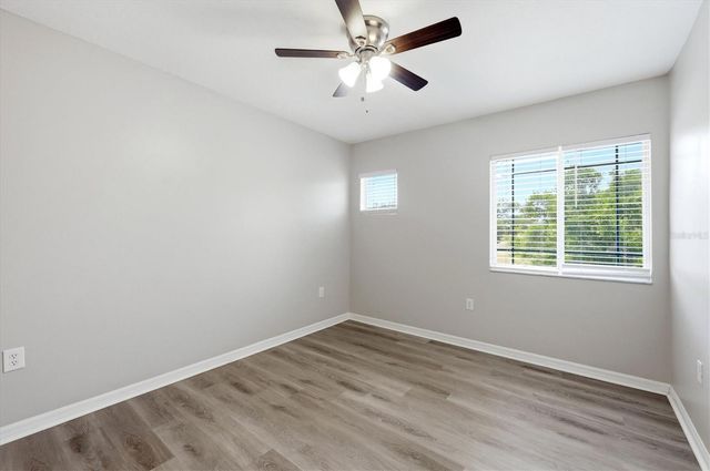 4266 67TH AVENUE CIRCLE E, Sarasota, FL 34243