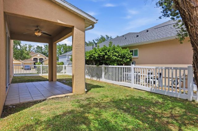 4266 67TH AVENUE CIRCLE E, Sarasota, FL 34243