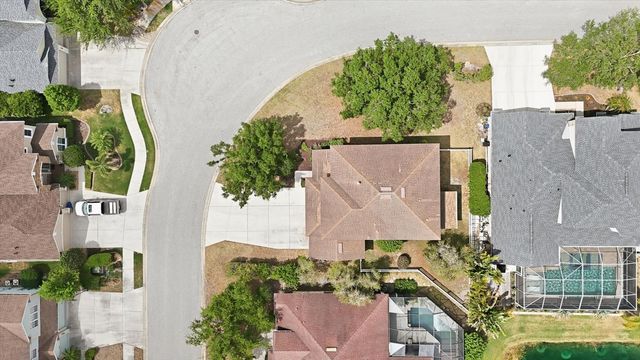 4266 67TH AVENUE CIRCLE E, Sarasota, FL 34243