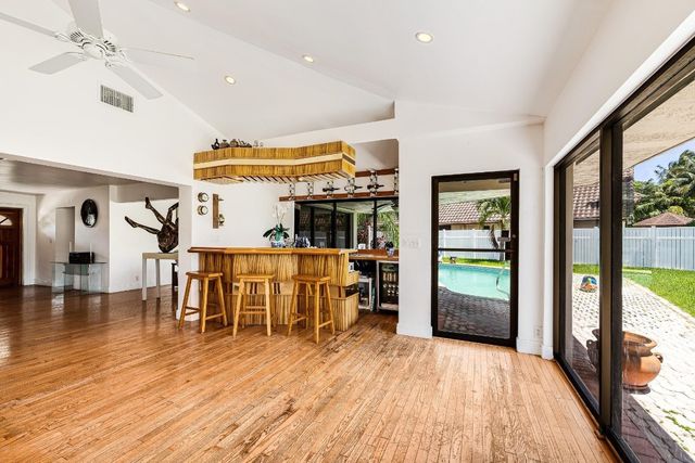 2200 SE 8th Street, Pompano Beach, FL 33062