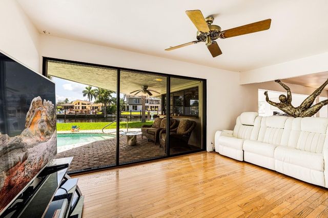 2200 SE 8th Street, Pompano Beach, FL 33062