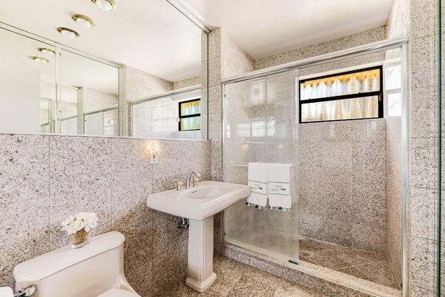 2200 SE 8th Street, Pompano Beach, FL 33062